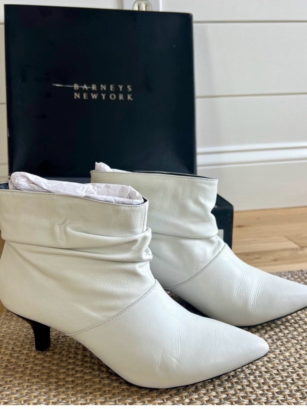 Barneys New York Cream Leather Pointed-Toe Ankle Boots